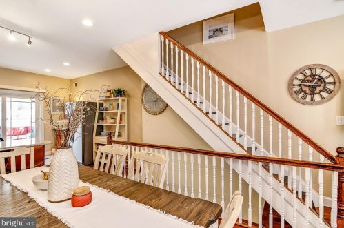 1029 Cleveland St, Philadelphia PA 19146-2648 exterior