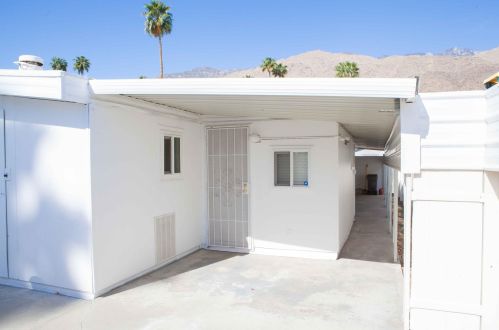316 Lei Dr, Palm Springs, CA 92264-9057
