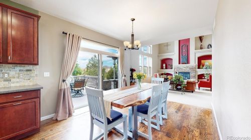 7232 Oak Hl, Aurora CO 80016-2061 exterior