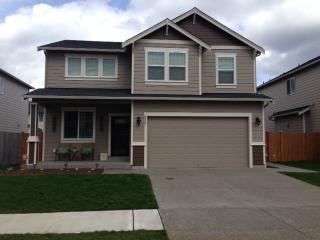 2539 164th St, Tacoma, WA 98445-4520
