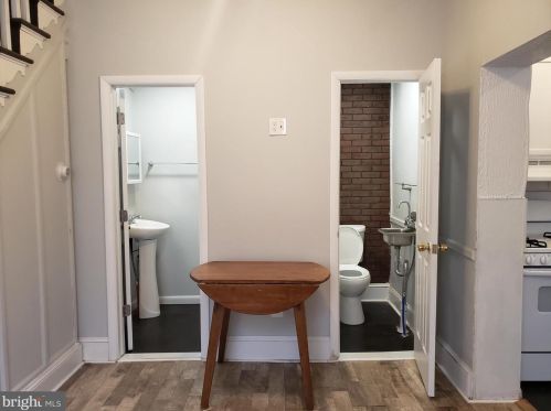 1813 19 St, Philadelphia PA  19146-1438 exterior