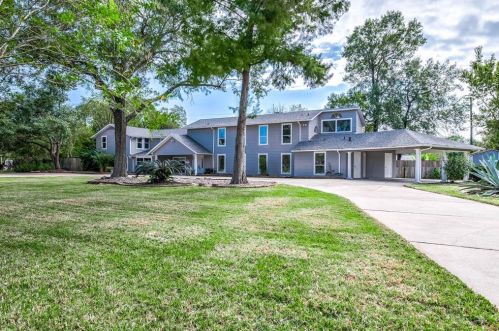 116 Garfield St, Morgans Point, TX 77571-6458