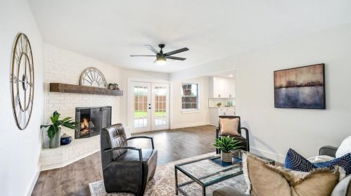 5313 Holiday Ct, Fort Worth, TX 76180-6743