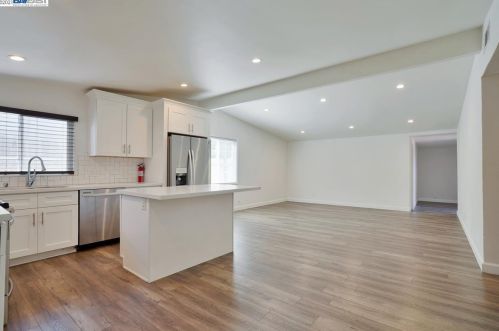 775 Beryl Pl, Hayward, CA 94544-5215