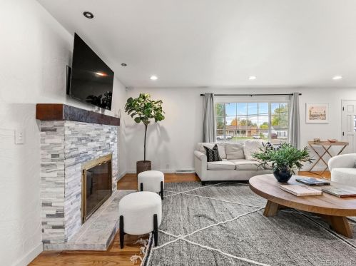 4930 Clarkson St, Englewood CO  80113-7008 exterior