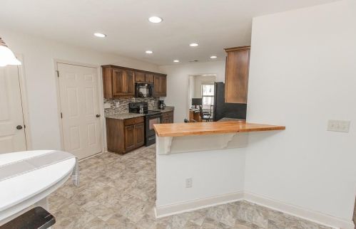 717 Lake Vista Dr, Jefferson GA  30549-4608 exterior