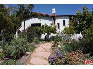 336 Fuller Ave, Los Angeles CA  90036-2523 exterior