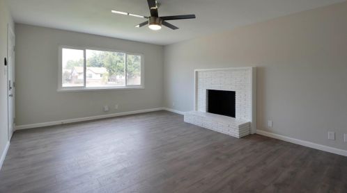 2020 Tokay Ave, Turlock CA  95380-4345 exterior