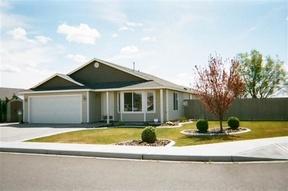9420 Mustang Dr, Pasco, WA 99301-6696