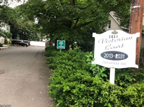 2031 Ostwood Ter, Maplewood NJ 07040-3330 exterior