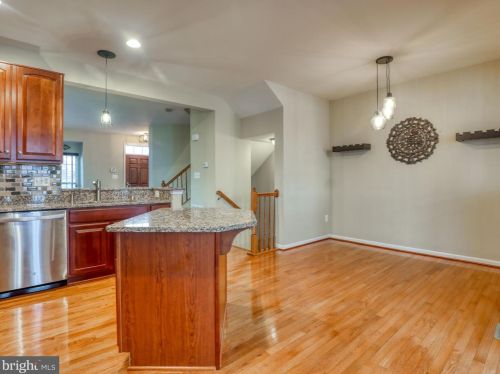 12 Payne St, Charles Town WV 25414-5536 exterior