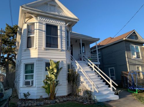 615 8th St, Arboga, CA 95901-5204