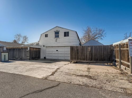 8581 104th Ave, Henderson, CO 80640-8923
