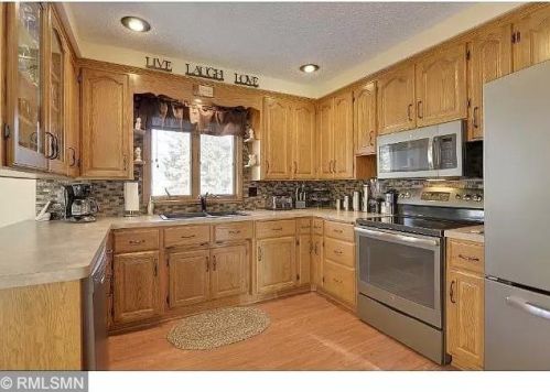 332 4th St, Minnetrista, MN 55387