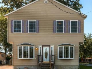 929 Oakleigh Beach Rd, Baltimore MD  21222-5013 exterior