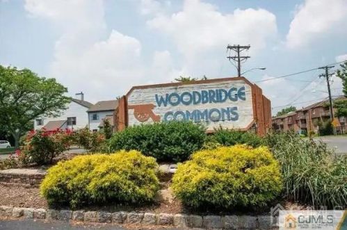 1501 Woodbridge Commons Way, Iselin, NJ 08830-3029