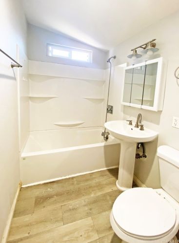 11868 Poes St, Anaheim CA  92804-6780 exterior