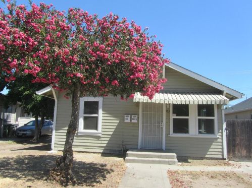 533 Hilborn St, Lodi, CA 95240-4429
