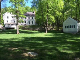 25 Spruce Hill Rd, Weston, CT 06883-1048