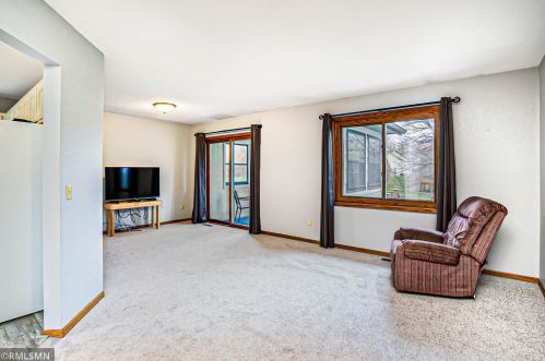 4398 Braddock Trl, Saint Paul MN  55123-1980 exterior
