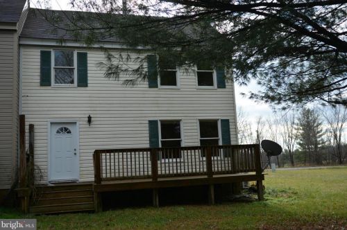 8478 Emerald Ln, Marshall VA  20115-3716 exterior