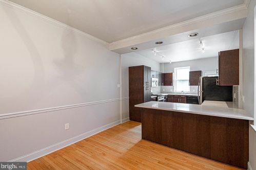 2210 Lombard St, Philadelphia PA  19146-1108 exterior