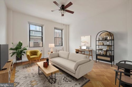 250 13th St, Philadelphia, PA 19107-5615