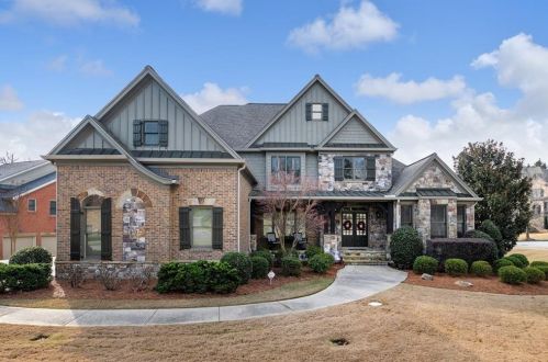 2545 Heltonwood Ct, Buford, GA 30519-4588