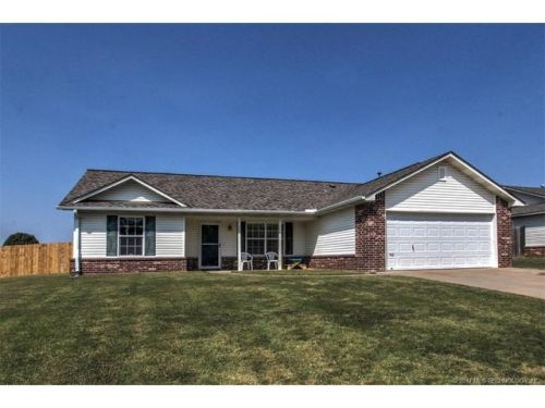 209 Riter Rd, Catoosa, OK 74015-3801