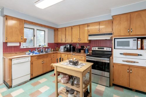 254 Durrell Mountain Rd, Belmont, NH 03220-3312