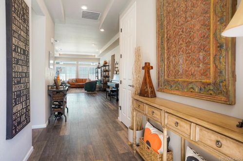 5019 Quatar St, Denver CO  80019-3556 exterior
