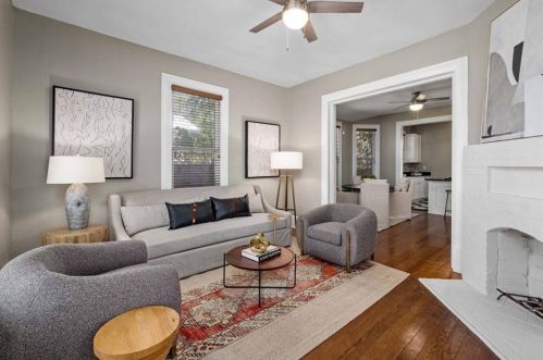 1901 David St, Austin TX  78705-5311 exterior