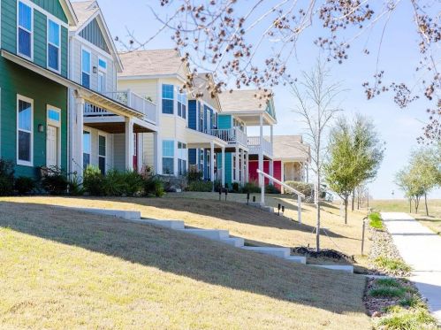 1701 Arbor Knot Dr, Uhland, TX 78640