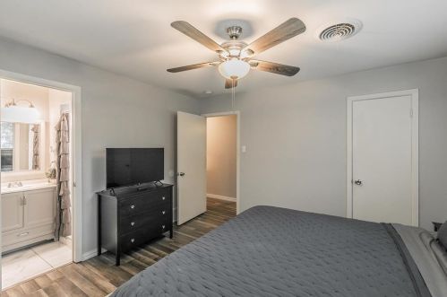 7100 Martha Ln, Fort Worth TX  76112-5306 exterior