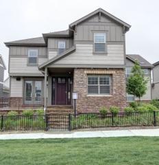 8052 33 Ave, Denver CO  80011-1304 exterior