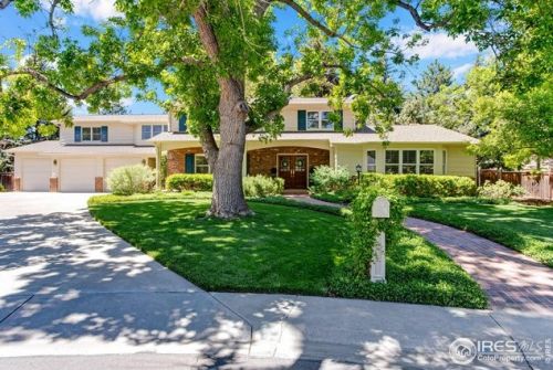 1325 Parkwood Cir, Fort Collins, CO 80525-1927