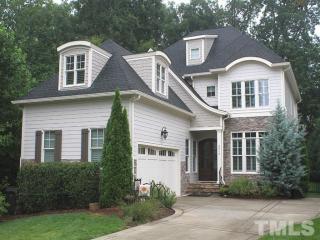 3919 Laurel Manor Ct, Raleigh, NC 27612-4279