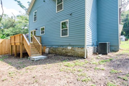 674 Charlotte Pl, Atlanta GA  30318-6375 exterior