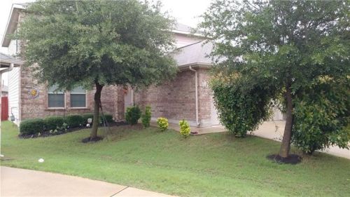 18304 Windtree Ln, Webberville, TX 78621-6096