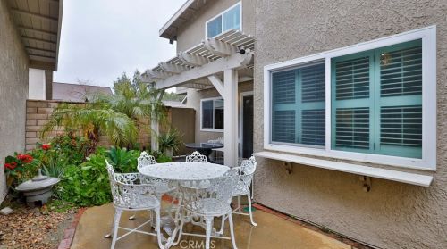 1615 Carmel Cir, Upland CA  91784-1726 exterior