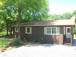 149 Indian Spring Trl, Maurertown, VA 22644-2891