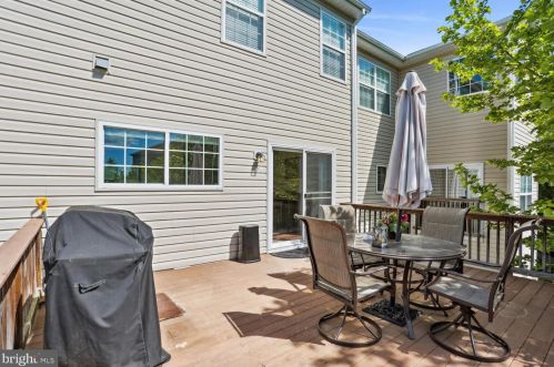8173 Mccauley Way, Lorton VA  22079-2969 exterior