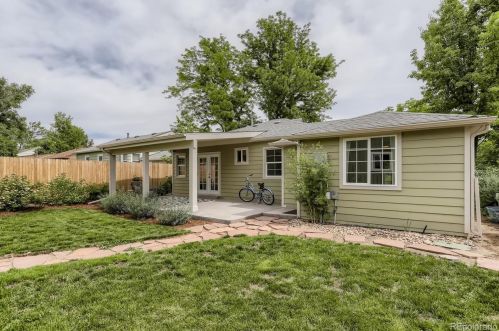 1155 Bates Pkwy, Englewood CO 80113-1777 exterior