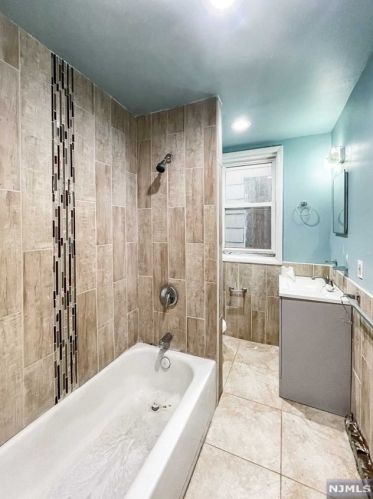 46 Ellis Ave, Irvington NJ  07111-4211 exterior
