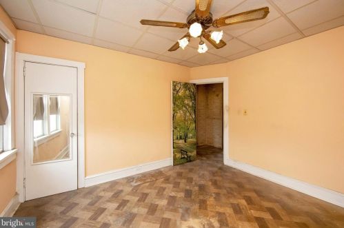 206 Cooper Ave, Camden NJ  08107-2209 exterior