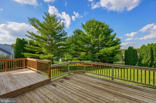 111 Pebble Run, Lancaster, PA 17602-1375