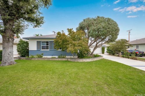 126 1st Ave, Covina, CA 91723-2101