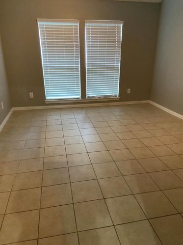 2500 Amy Lee Dr, Conroe TX  77304-5003 exterior