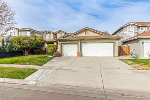 2399 Autumn Moon Way, Turlock, CA 95382-9755