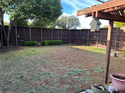 2110 Homestead Pl, Garland TX 75044-7512 exterior